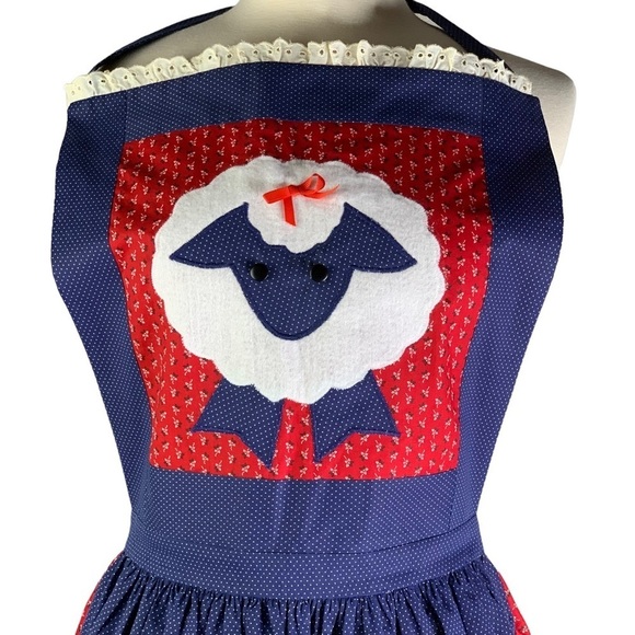 Vintage 90’s Handmade White Fuzzy Sheep Bib Apron Red Gingham Check Ruffle Med. - Picture 7 of 8